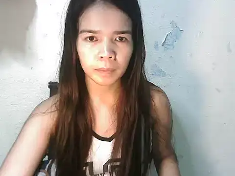 Snapshot of flawless_yue chatting on 04.28.26 flawless yue online show from 04.28.26
