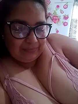 ladytropical1 online show from 12.18.25