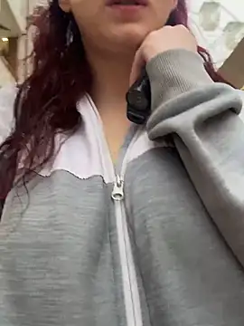 Snapshot of raen001 chatting on 11.14.25 raen001 online show from 11.14.25