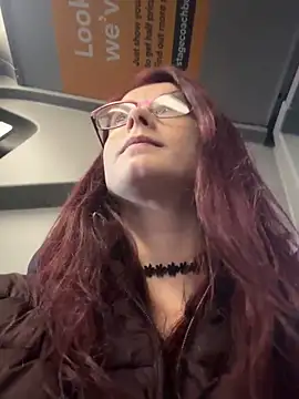 Snapshot of raen001 chatting on 11.29.25 raen001 online show from 11.29.25