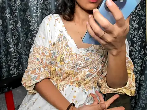 Siri-Apple online show from 12.04.25