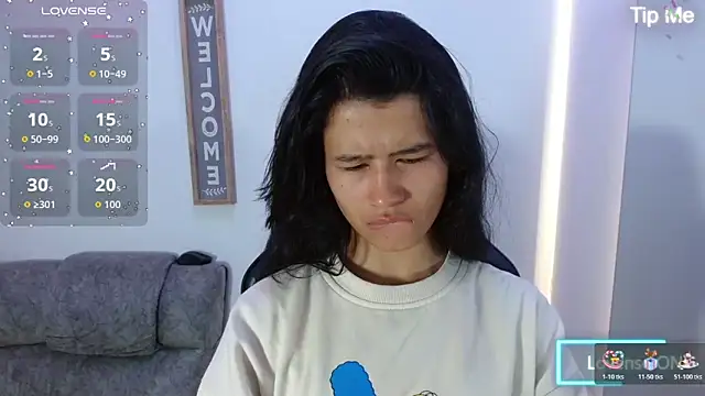 Snapshot of luna_starr69 chatting on 11.14.25 luna starr69 online show from 11.14.25