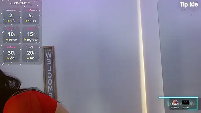 Snapshot of luna_starr69 chatting on 12.01.25 luna starr69 online show from 12.01.25