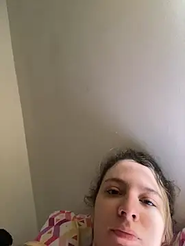 karla-thomsom10 online show from 11.22.25