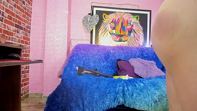 Snapshot of aliaandadara chatting on 02.20.26 aliaandadara online show from 02.20.26