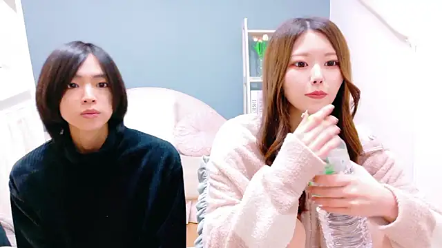 Snapshot of Reto-sama chatting on 11.11.25 Reto-sama online show from 11.11.25