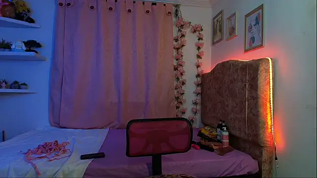 evansweett7 online show from 01.10.26