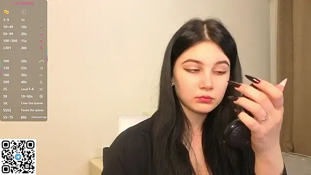 EnricaElis online show from 02.19.26