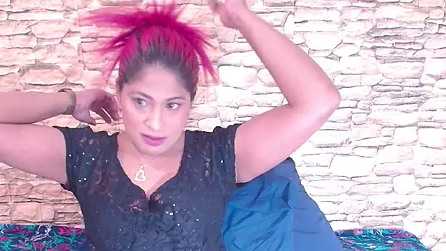 IndianStunner69 online show from 10.24.25