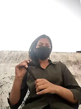 Snapshot of HOTSEXY_KAVYA chatting on 02.21.26 HOTSEXY KAVYA online show from 02.21.26