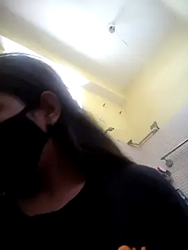 Snapshot of HOTSEXY_KAVYA chatting on 03.27.26 HOTSEXY KAVYA online show from 03.27.26