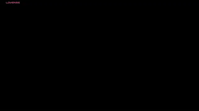 Snapshot of IsisNoir chatting on 11.01.25 IsisNoir online show from 11.01.25