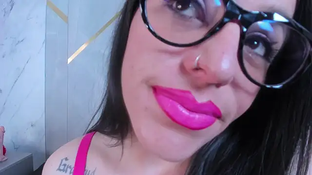 IsisNoir online show from 01.18.26