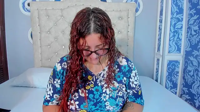 mishell lovely online show from 12.22.25