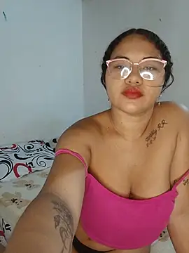 Snapshot of sofiaxxxxkl chatting on 06.19.26 sofiaxxxxkl online show from 06.19.26