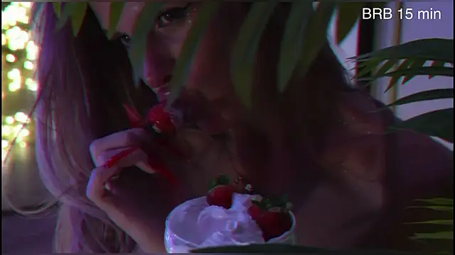 Snapshot of Alvuwkaa chatting on 02.16.26 Alvuwkaa online show from 02.16.26