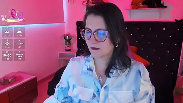 D Martii online show from 09.30.25