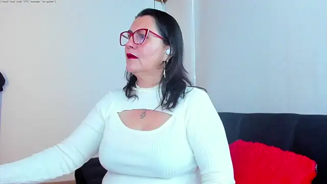 D Martii online show from 10.18.25