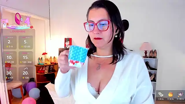 D Martii online show from 11.11.25