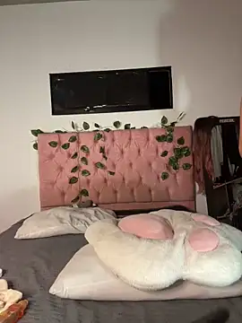  maki   online show from 02.20.26