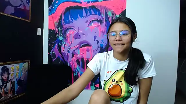 SofieLove 01 online show from 11.14.25