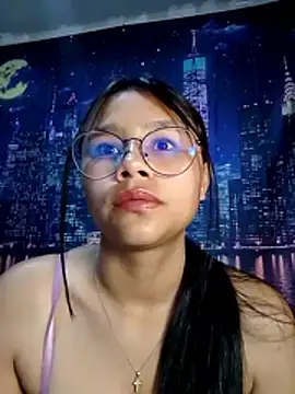 SofieLove 01 online show from 03.02.26