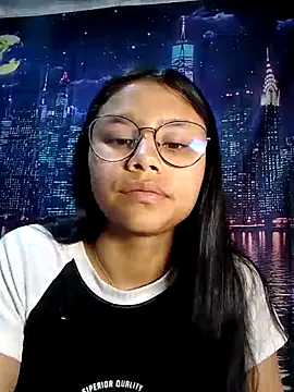 SofieLove 01 online show from 03.04.26