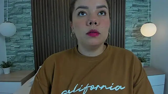 leilapons online show from 09.22.25