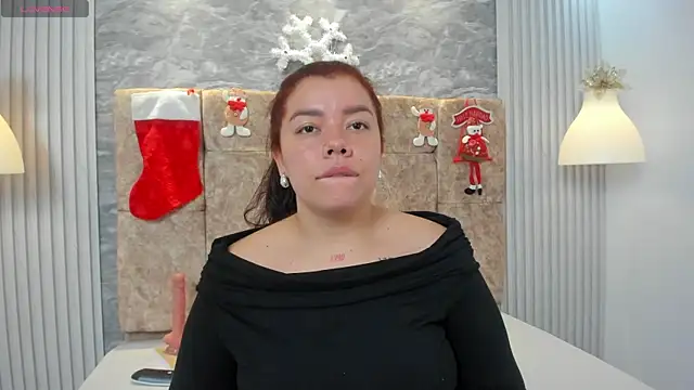 leilapons online show from 12.21.25