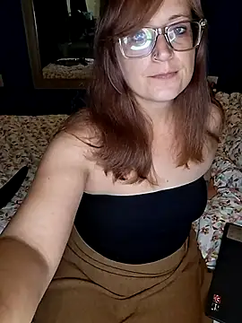 Snapshot of goddessdelphia chatting on 04.28.26 goddessdelphia online show from 04.28.26