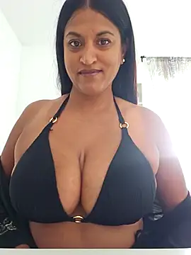 Busty AriaX online show from 09.26.25