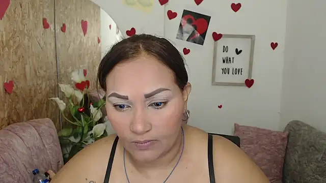 laleska montenegro online show from 09.25.25