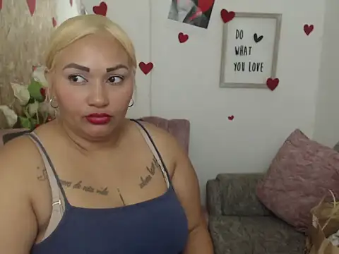 laleska montenegro online show from 10.14.25