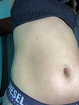 EVAH LEE  online show from 02.26.26