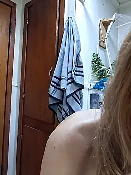 PeachyAriel online show from 04.10.26