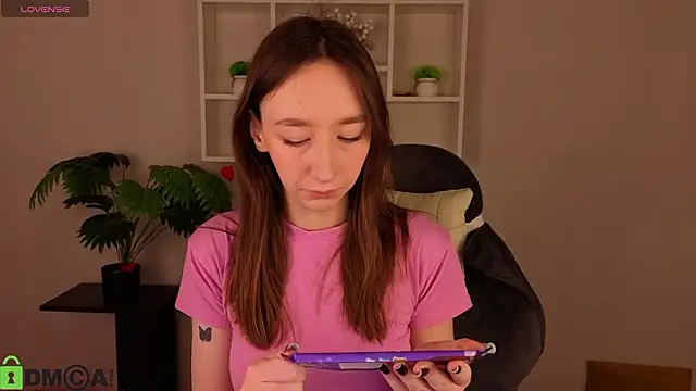 Miche1le Allenne online show from 02.09.26