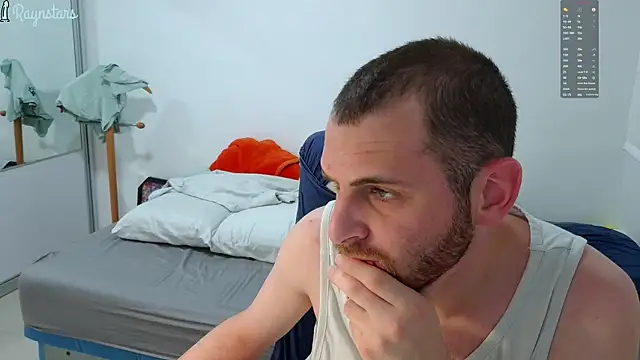 Snapshot of raynstars chatting on 11.14.25 raynstars online show from 11.14.25