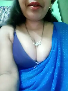 Snapshot of Sofia-ex chatting on 01.13.26 Sofia-ex online show from 01.13.26