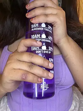 annanya01 online show from 04.19.26