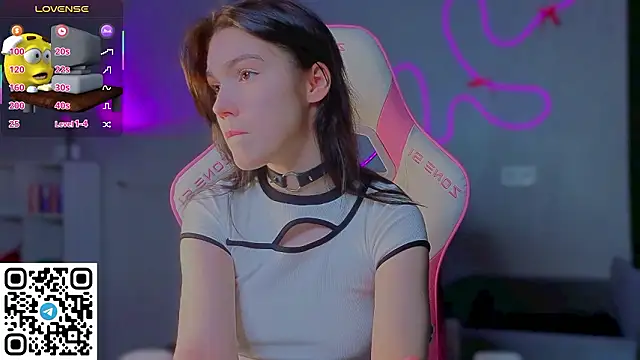 Snapshot of Sophie_SkyAngel chatting on 02.24.26 Sophie SkyAngel online show from 02.24.26