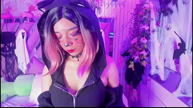 Akane Hikari  online show from 10.20.25