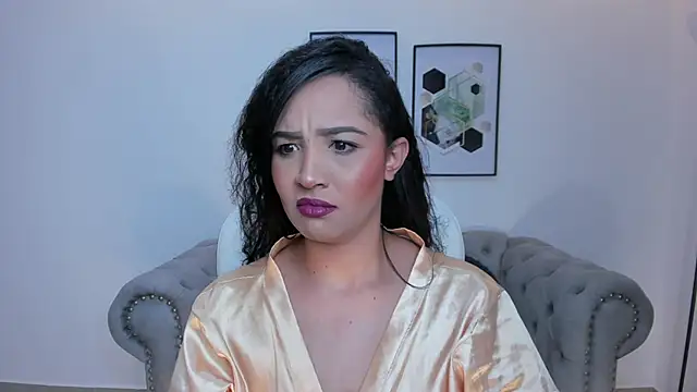 Sharon breezee online show from 10.26.25