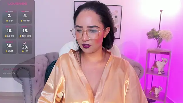 Sharon breezee online show from 11.23.25