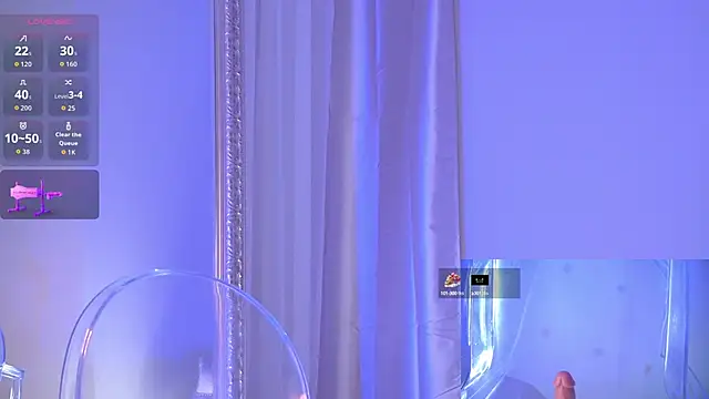 Snapshot of MeganStrain chatting on 10.14.25 MeganStrain online show from 10.14.25