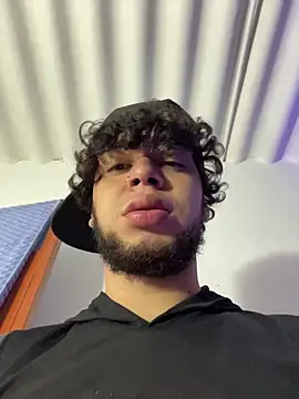 enzo vittale03  online show from 02.12.26