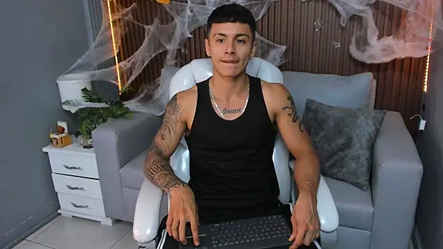 Leo santoro online show from 10.24.25