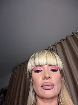 BOO D online show from 11.12.25