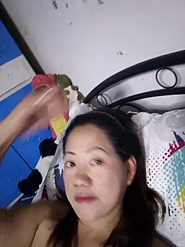 Snapshot of SweetASS6969 chatting on 11.16.25 SweetASS6969 online show from 11.16.25