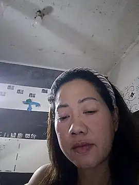 Snapshot of SweetASS6969 chatting on 11.30.25 SweetASS6969 online show from 11.30.25