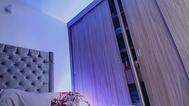 Snapshot of dreamsussi chatting on 11.03.25 dreamsussi online show from 11.03.25